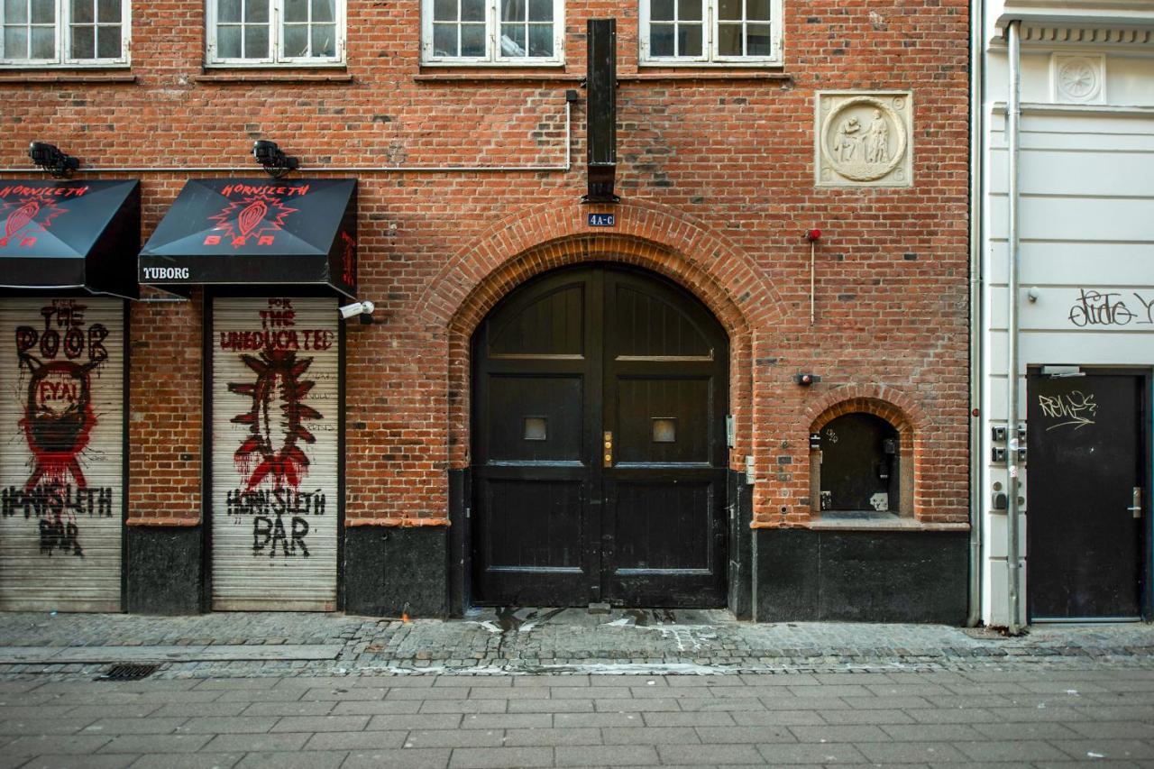 Apartment Sanders Leaves - Cute One-bedroom With A Large Rooftop Terrace *
